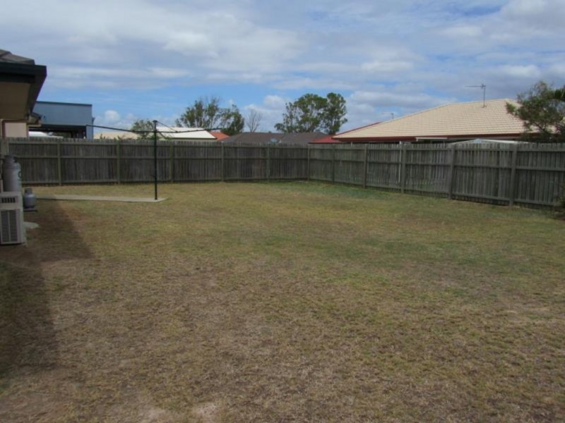 70 Endeavour Way, Eli Waters QLD 4655