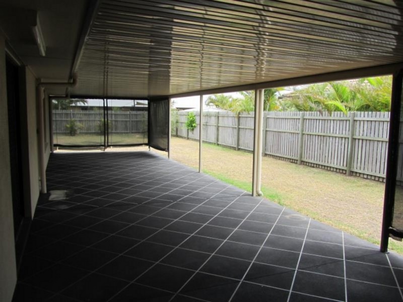 70 Endeavour Way, Eli Waters QLD 4655