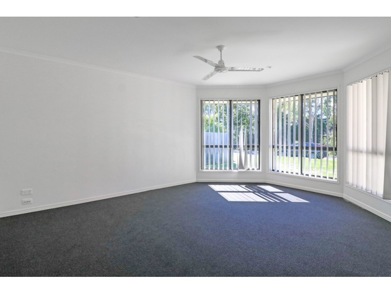 4 Magellan Circuit, Urraween QLD 4655