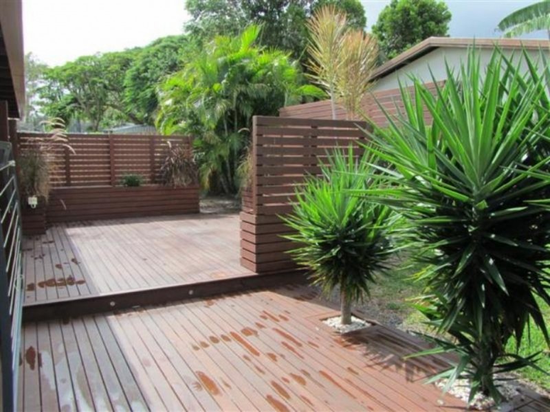 383 Boat Harbour Drive, Scarness QLD 4655