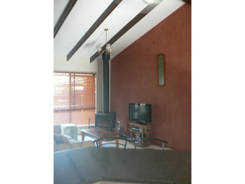 6 Sandalan Way, Urangan QLD 4655
