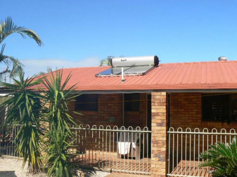 6 Sandalan Way, Urangan QLD 4655