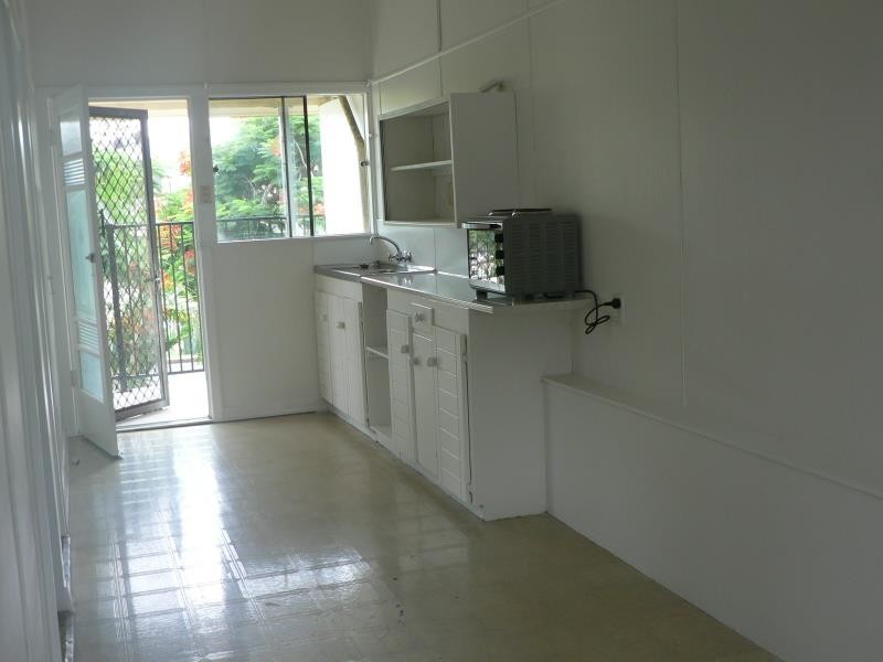 2/1-3 Margaret Street, Urangan QLD 4655