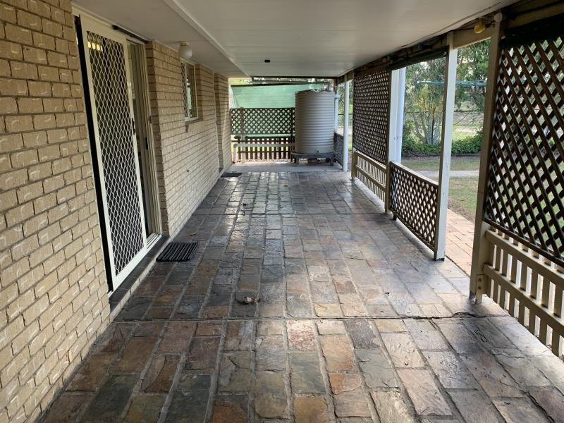 65 Bowerbird Avenue, Eli Waters QLD 4655