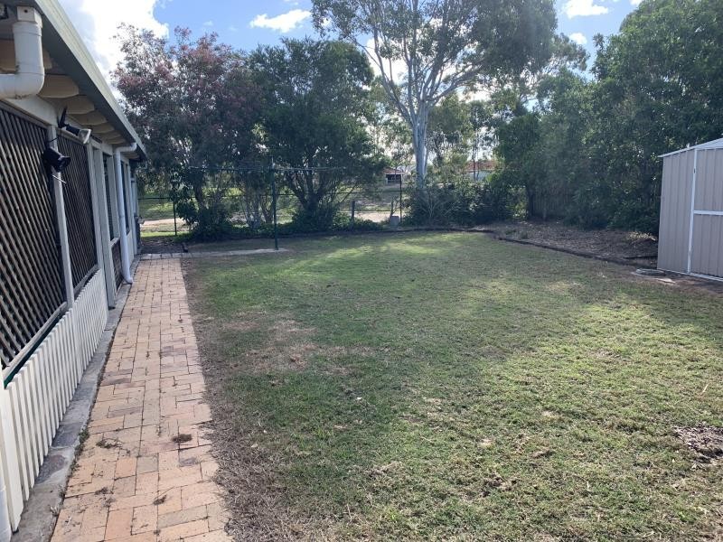 65 Bowerbird Avenue, Eli Waters QLD 4655