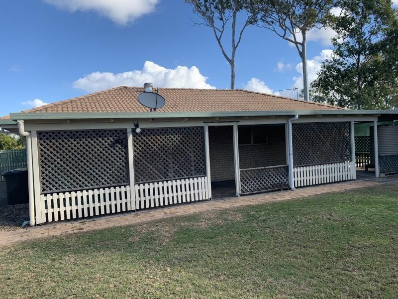 65 Bowerbird Avenue, Eli Waters QLD 4655