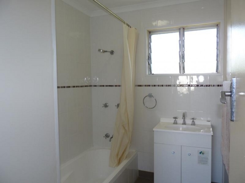 10 Rose Street, Pialba QLD 4655