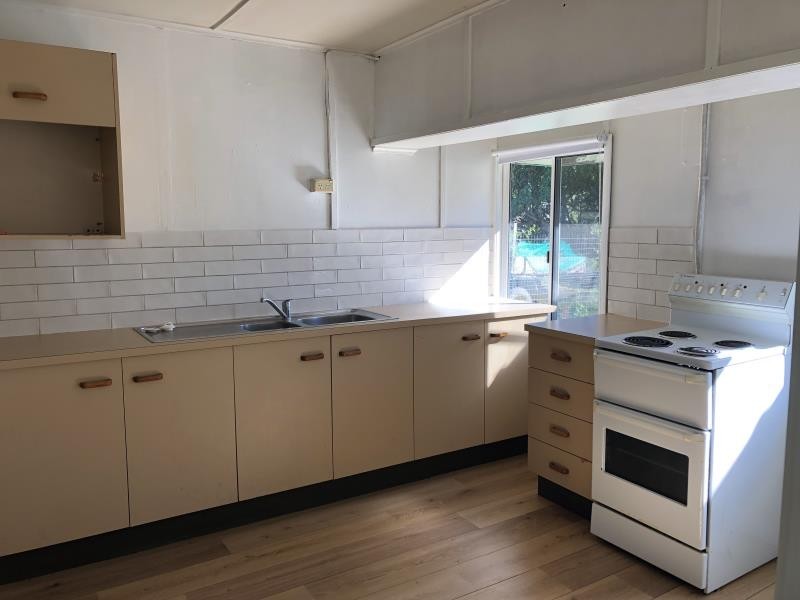 2/6 Freshwater Street, Scarness QLD 4655