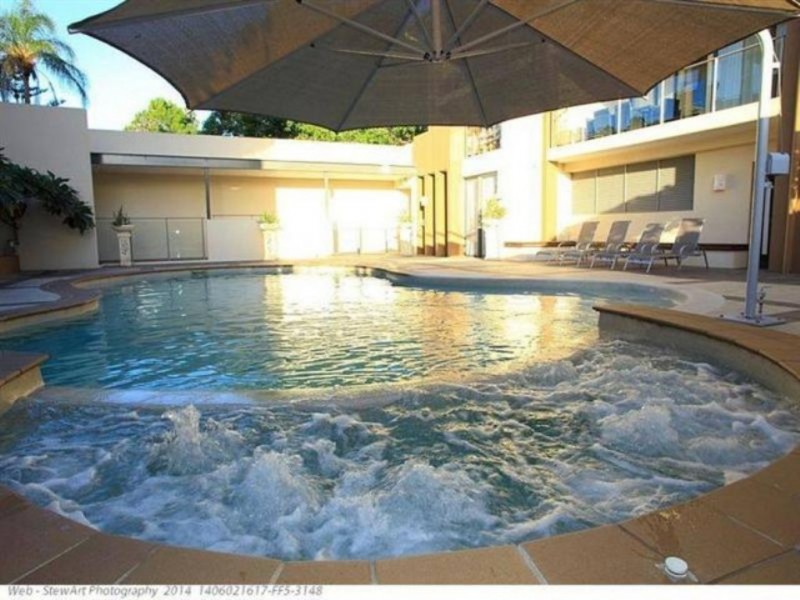 211/350 Esplanade, Scarness QLD 4655