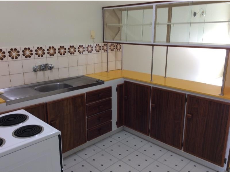 1/3 Urangan Street, Torquay QLD 4655