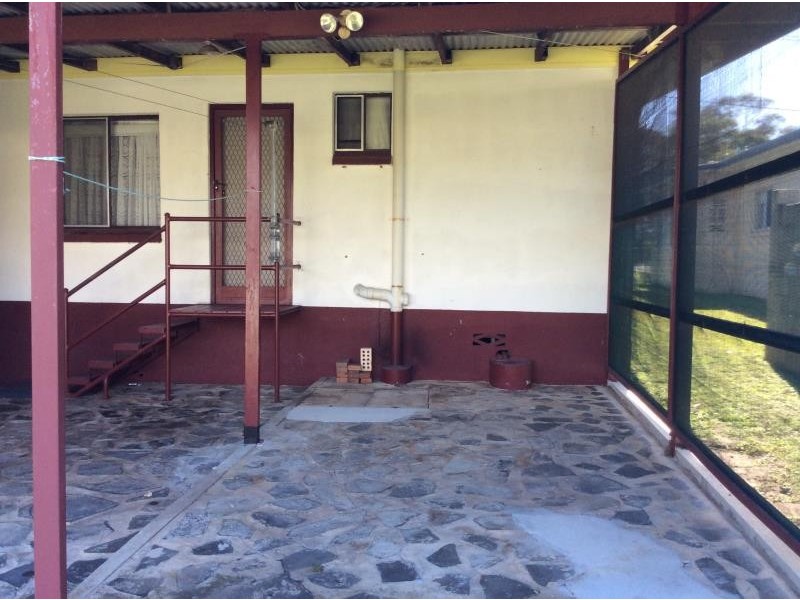 1/3 Urangan Street, Torquay QLD 4655