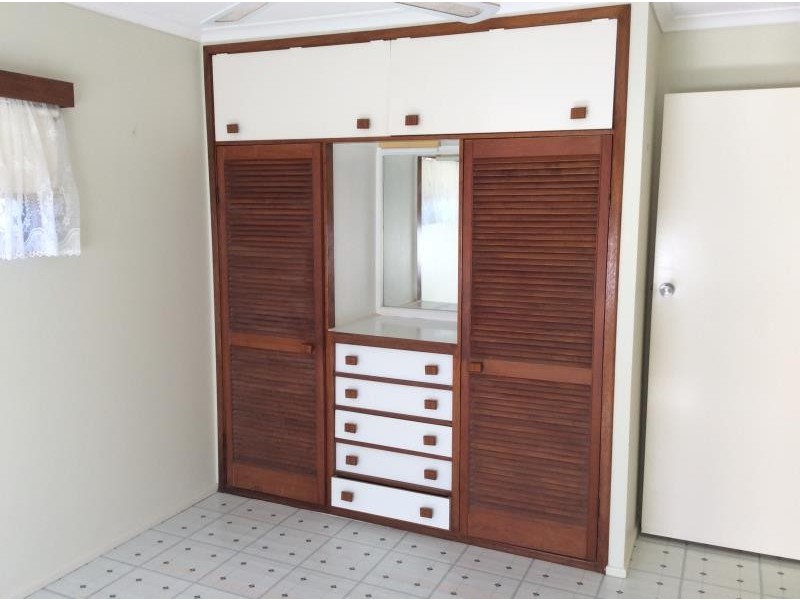 1/3 Urangan Street, Torquay QLD 4655