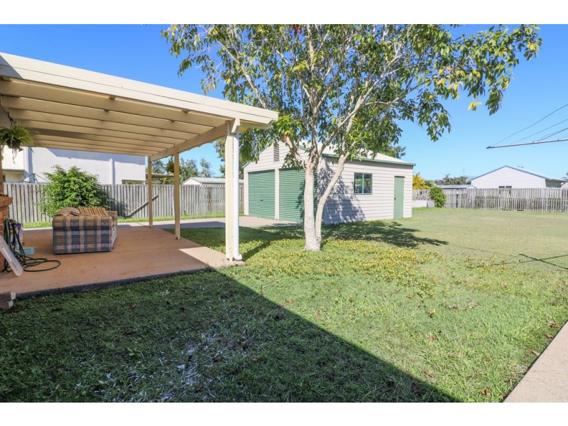 22 Aimee Drive, Urangan QLD 4655
