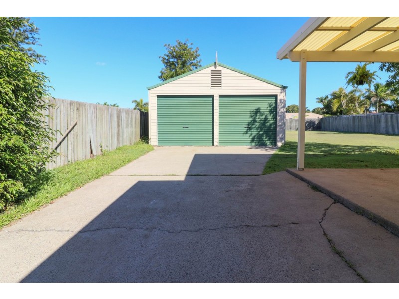 22 Aimee Drive, Urangan QLD 4655