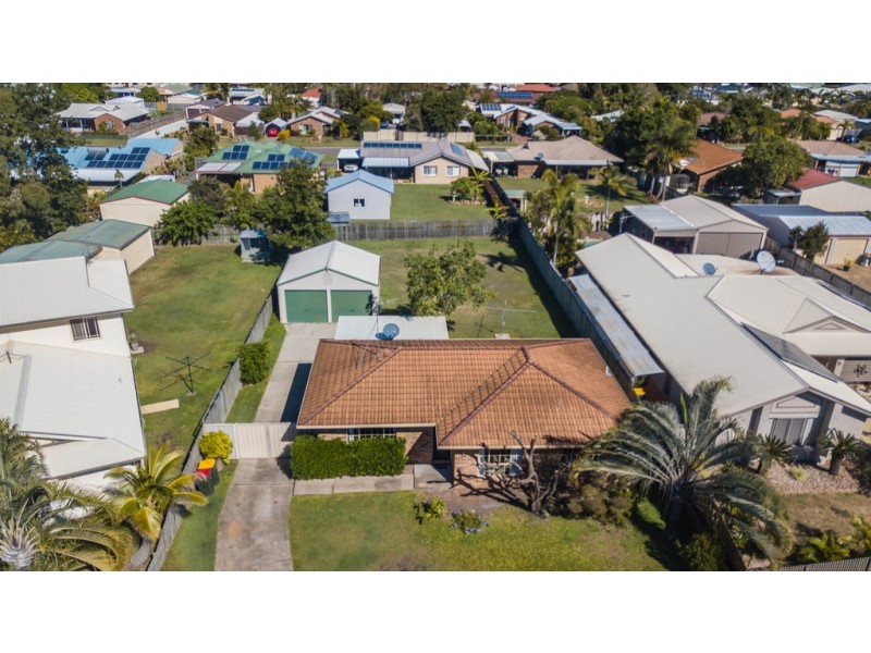 22 Aimee Drive, Urangan QLD 4655