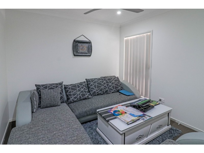 1 Rochester Court, Urraween QLD 4655