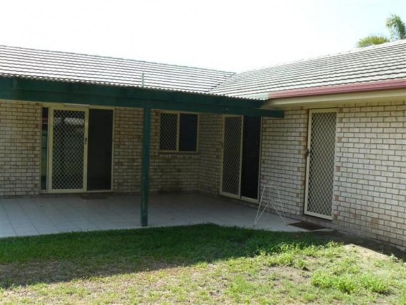 46 Bowerbird Avenue, Eli Waters QLD 4655