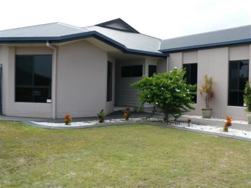 2 Kemble Way, Urraween QLD 4655