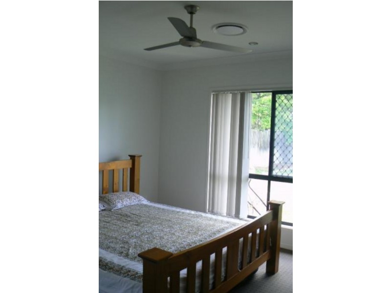 1 Rochester Court, Urraween QLD 4655