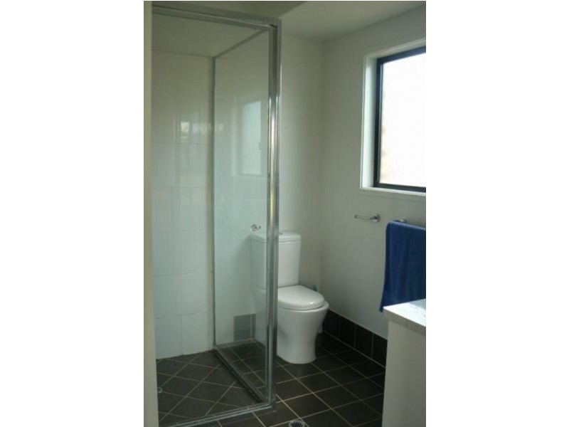 1 Rochester Court, Urraween QLD 4655