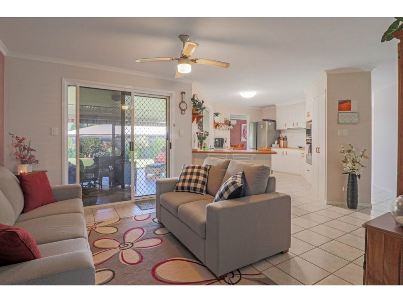 15 Bloodwood Ct, Kawungan QLD 4655