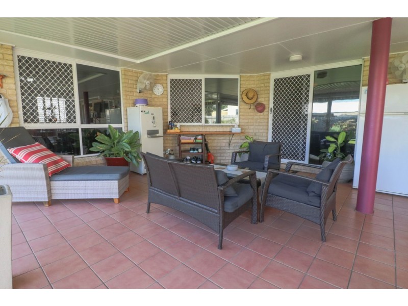 15 Bloodwood Ct, Kawungan QLD 4655