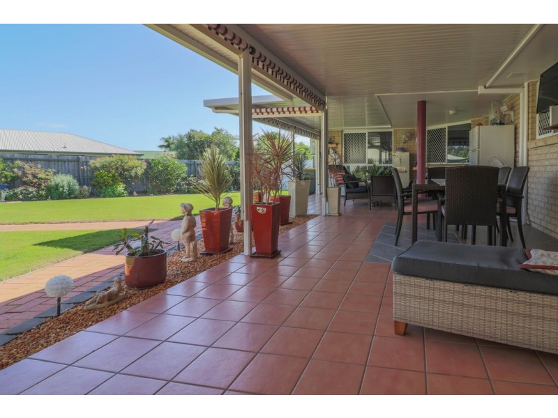 15 Bloodwood Ct, Kawungan QLD 4655