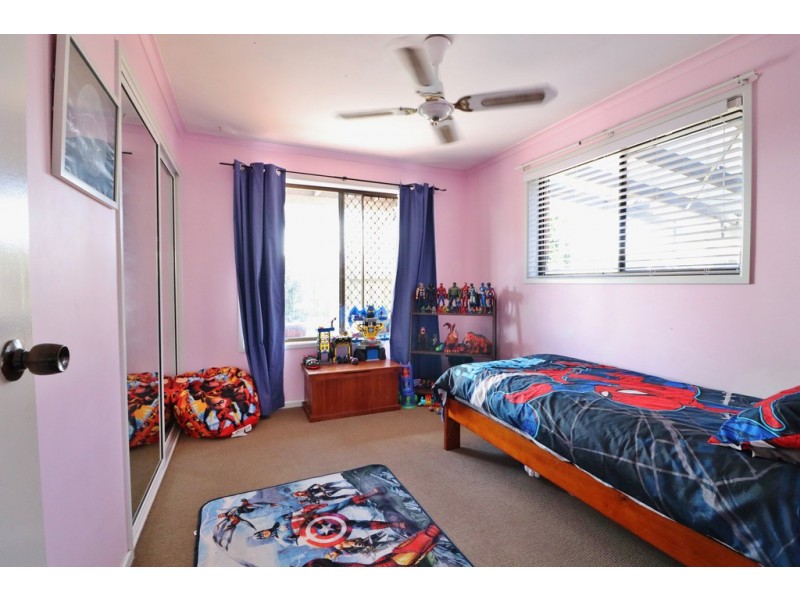 18 Royal Drive, Kawungan QLD 4655