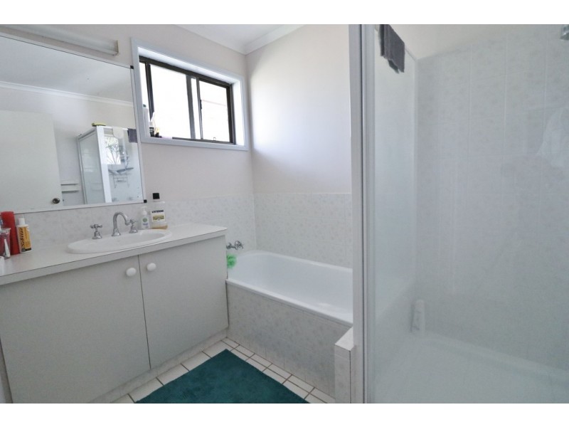 18 Royal Drive, Kawungan QLD 4655