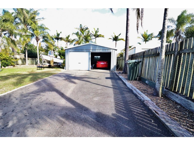 18 Royal Drive, Kawungan QLD 4655