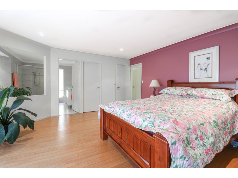 425 Dundowran Road, Walligan QLD 4655