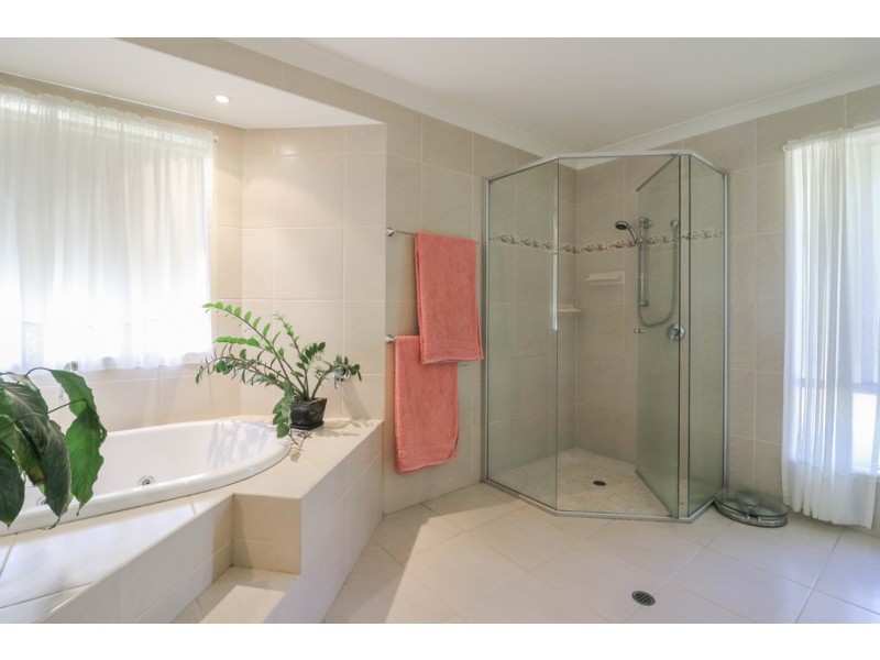 425 Dundowran Road, Walligan QLD 4655