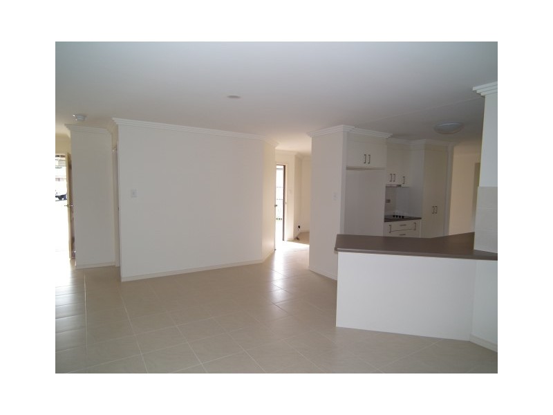 22 Bianca Ct, Torquay QLD 4655