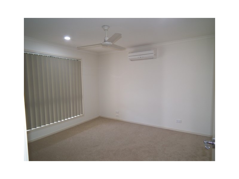 22 Bianca Ct, Torquay QLD 4655