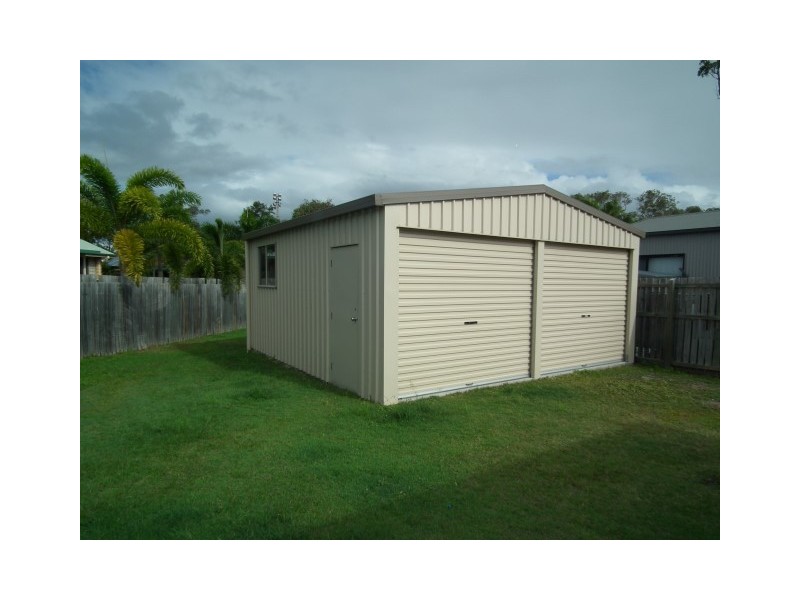 22 Bianca Ct, Torquay QLD 4655