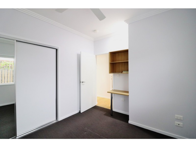 1/23 Oceanview Street, Point Vernon QLD 4655