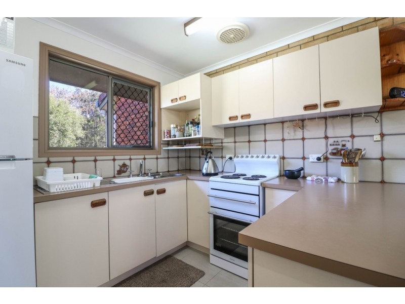 3/42-44 Pulgul Street, Urangan QLD 4655