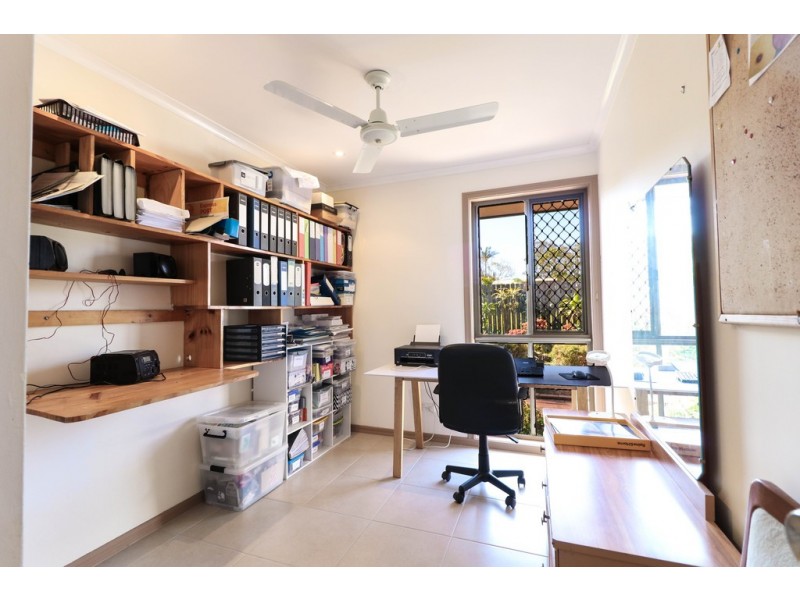 3/42-44 Pulgul Street, Urangan QLD 4655