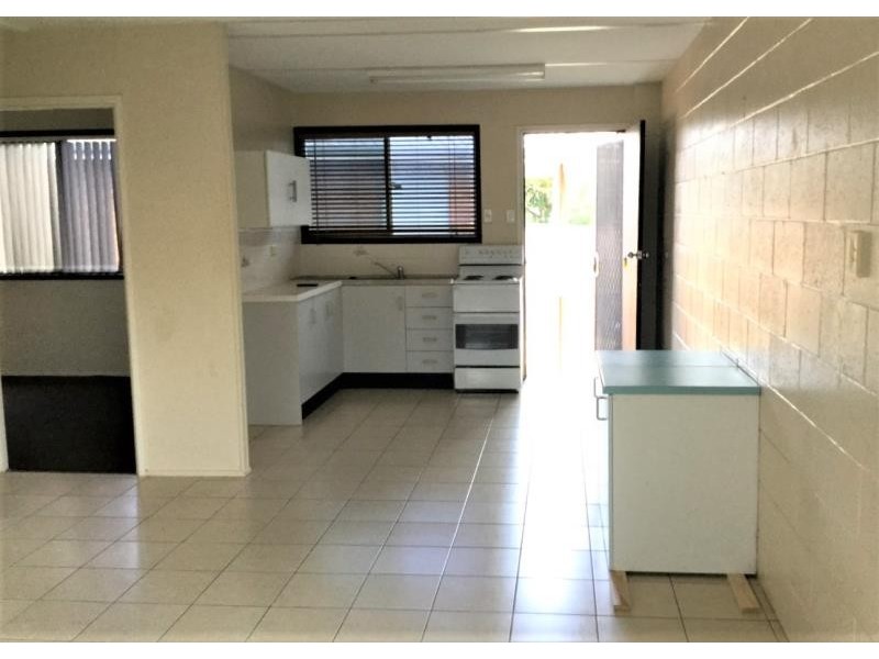 6/494 Esplanade, Torquay, Torquay QLD 4655