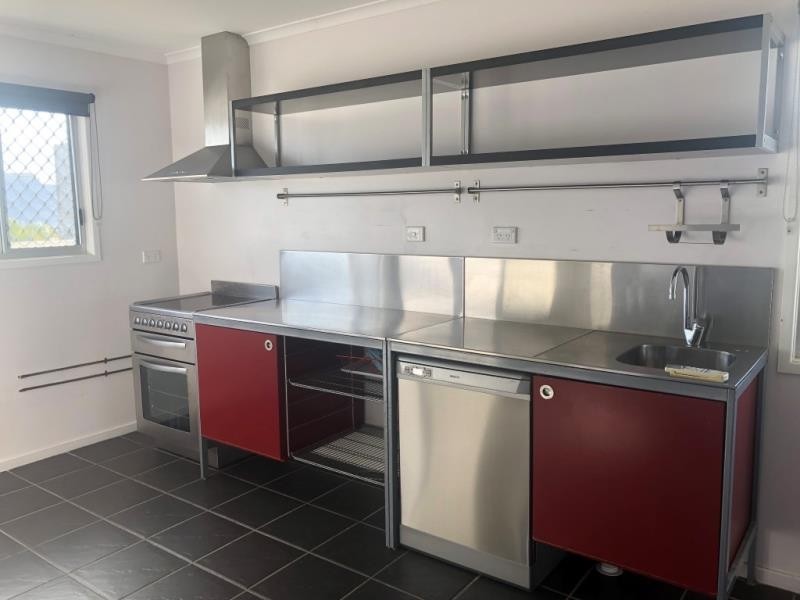 16A Torquay Road, Pialba QLD 4655