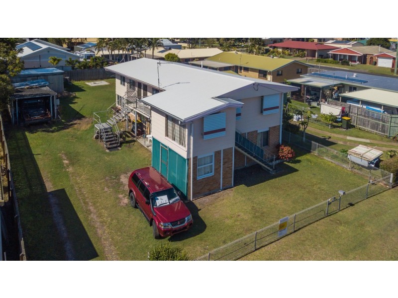 28 Hansen Street, Urangan QLD 4655