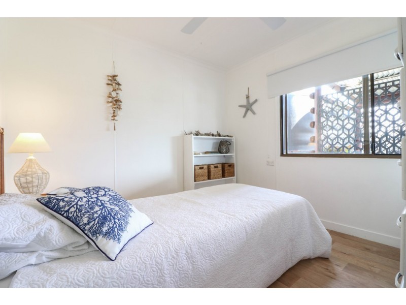 34 Colyton Street, Torquay QLD 4655