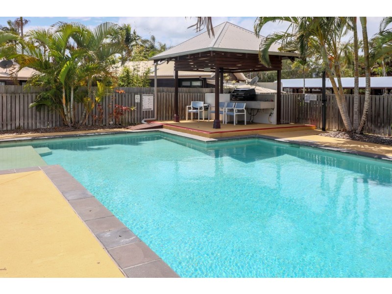 14/654 Esplanade, Urangan QLD 4655