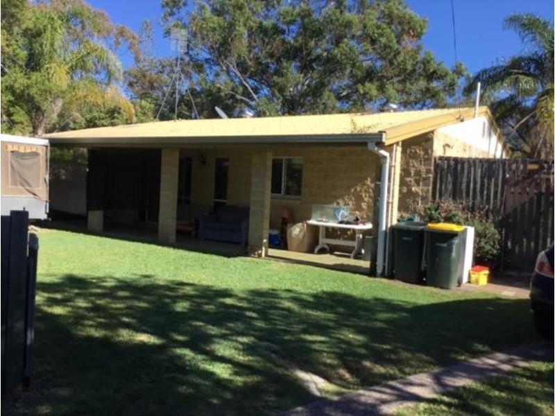 5 Whittaker Close, Urangan QLD 4655