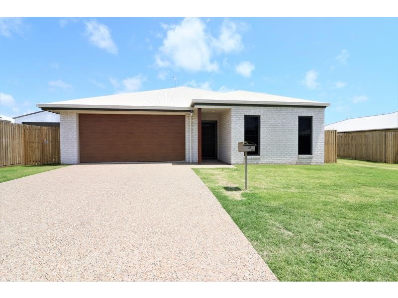 15 Hudson Drive, Urraween QLD 4655