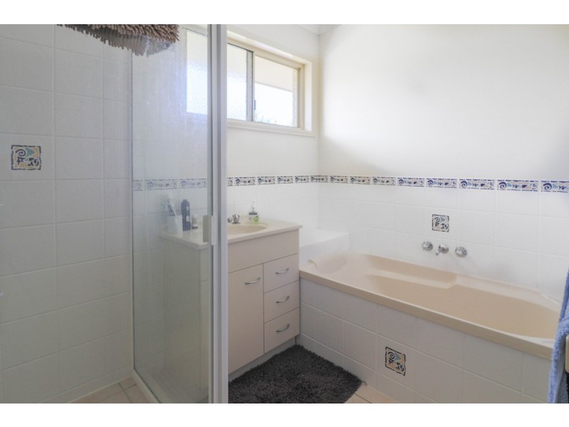 2 Spoonbill Way, Eli Waters QLD 4655