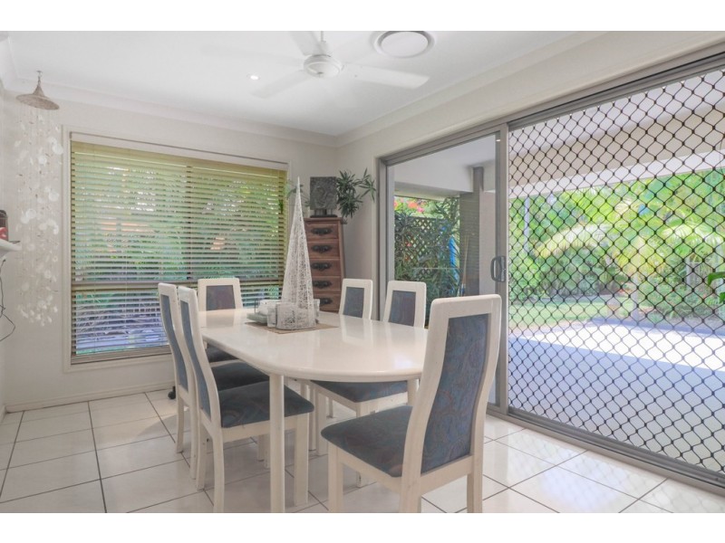 8 HAWK COURT, Dundowran Beach QLD 4655