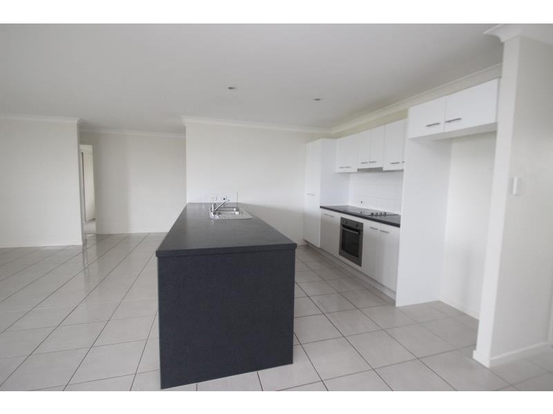 16 Parkview Street , Wondunna, Wondunna QLD 4655