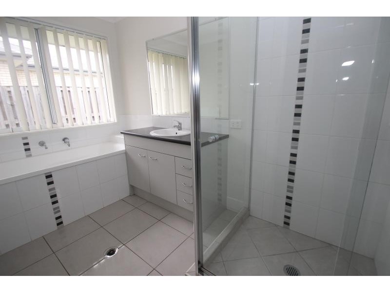 16 Parkview Street , Wondunna, Wondunna QLD 4655