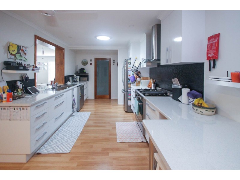 4 Forest Close, Kawungan QLD 4655